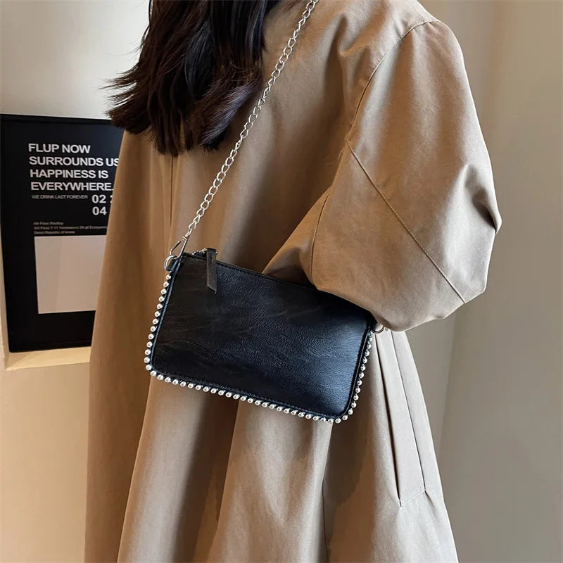 Solid color Design Crossbody Bags For Women Fashion Chain Mobile Phone Purses Fashion Shoulder Messenger Bag Sac A Main Female