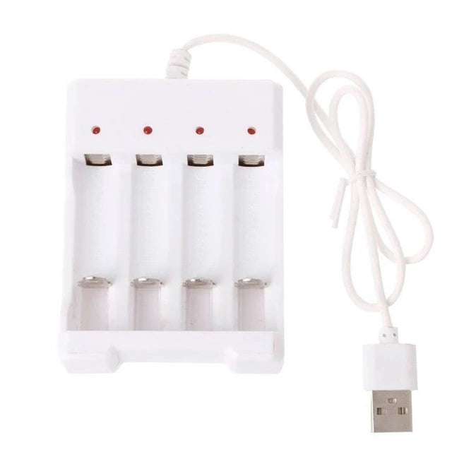 Chargeur de piles USB 18650 AAA et AA 4 emplacements AC 110 V 220 V double pour le chargement 18650 Chargeur de piles au lithium rechargeables